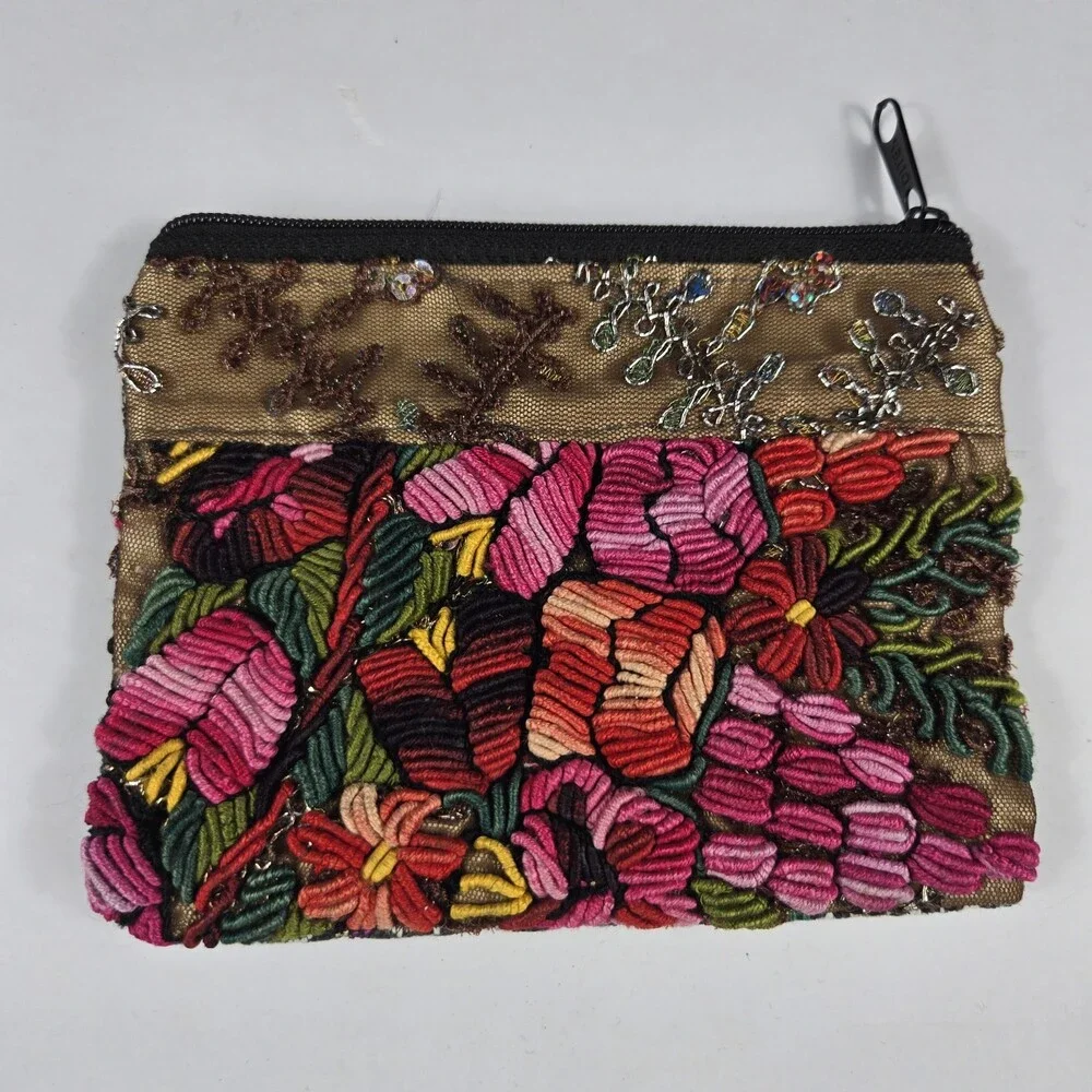 Hand Embroidered 6 X 5 Inches Coin Purse Mexican Art